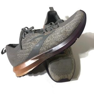 Brooks Womens Dna Amp Gray Running Shoes Sz 9 B